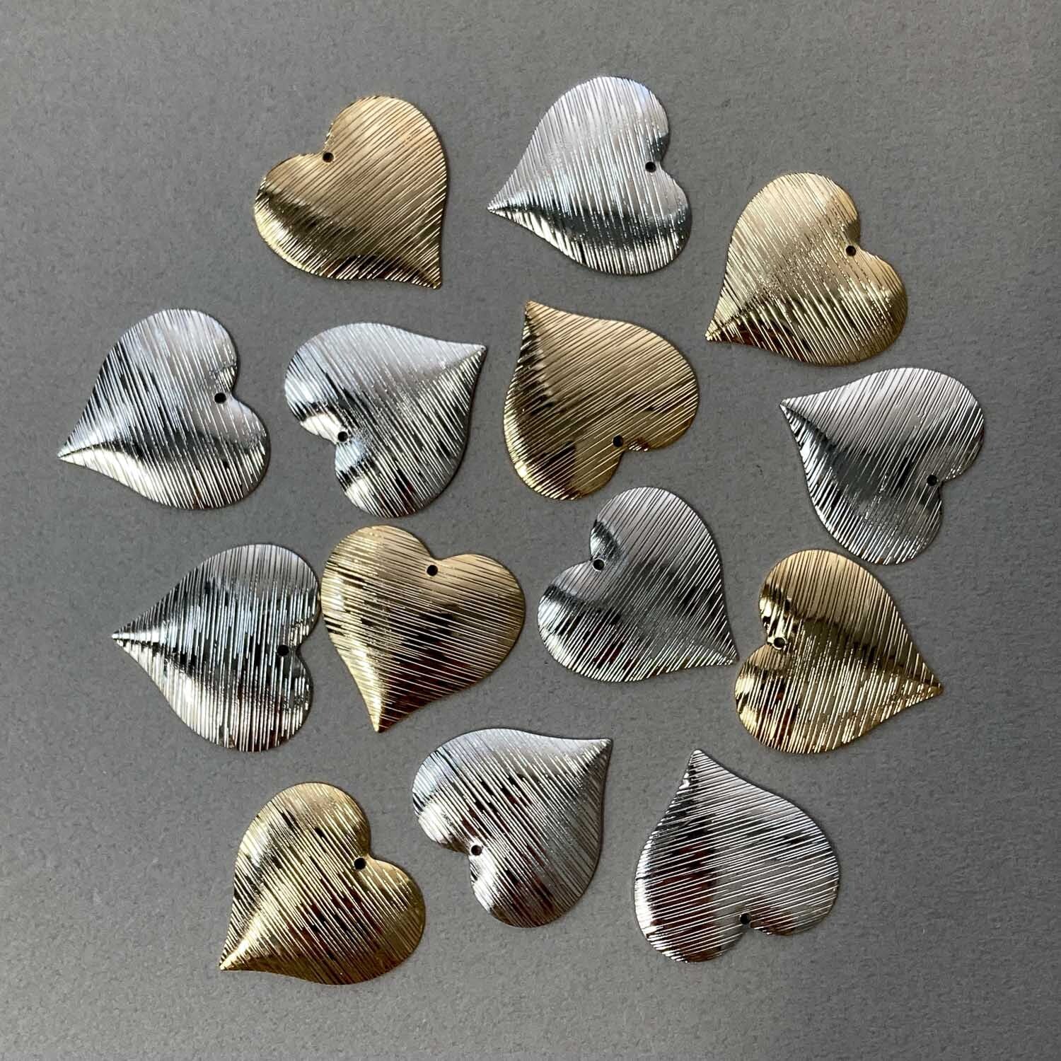 横筋ハートチャームM(26mm)