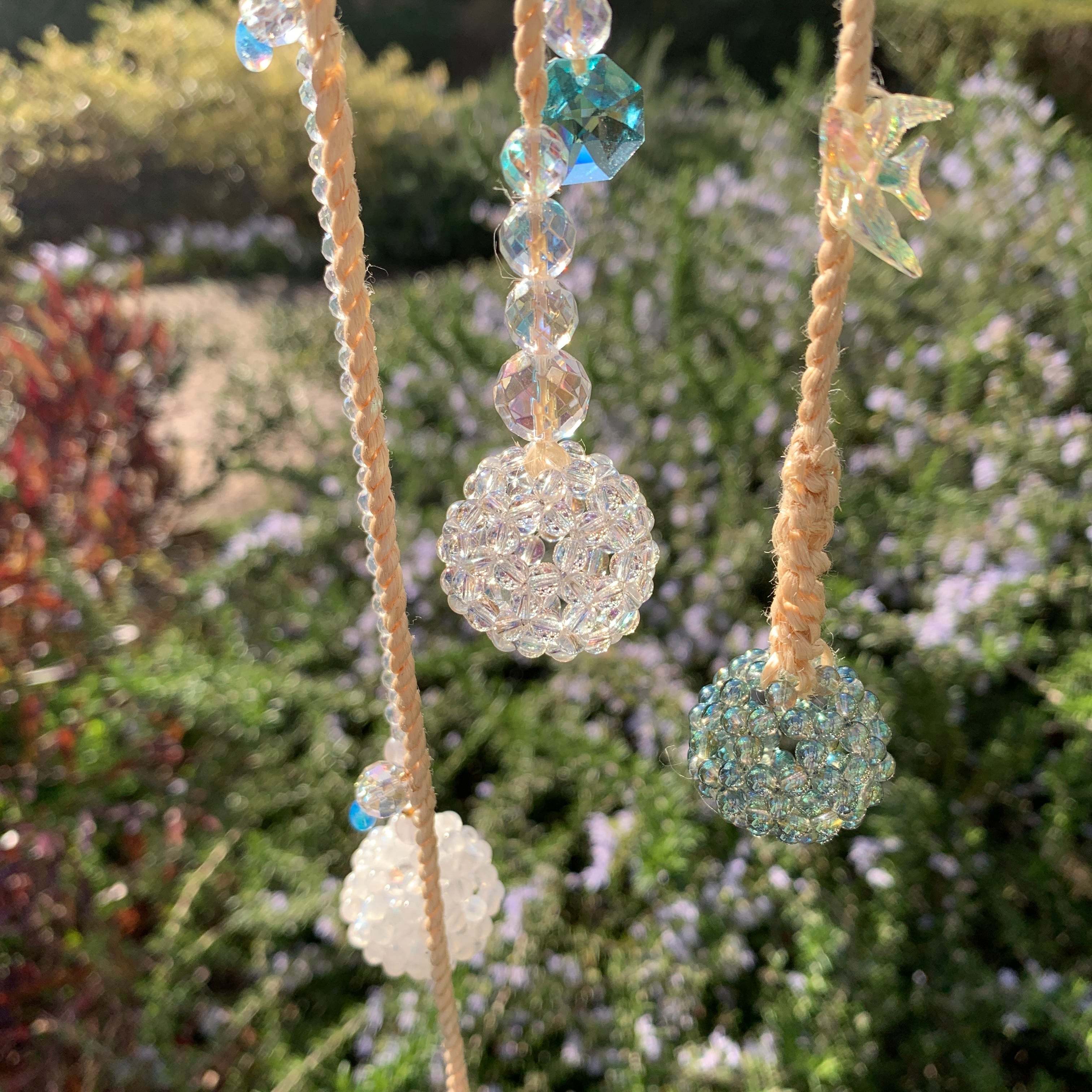 サンキャッチャー ☆バッキーボール【精麻・水晶・その他】ブルー