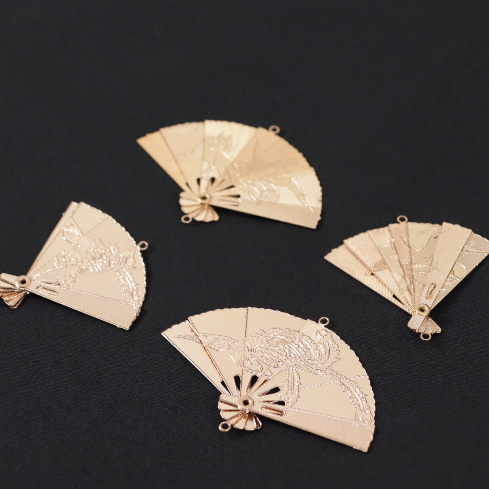 扇 開閉 パーツ 九尾 鳳凰 金属 02000025 ハンドメイド 装飾 飾り