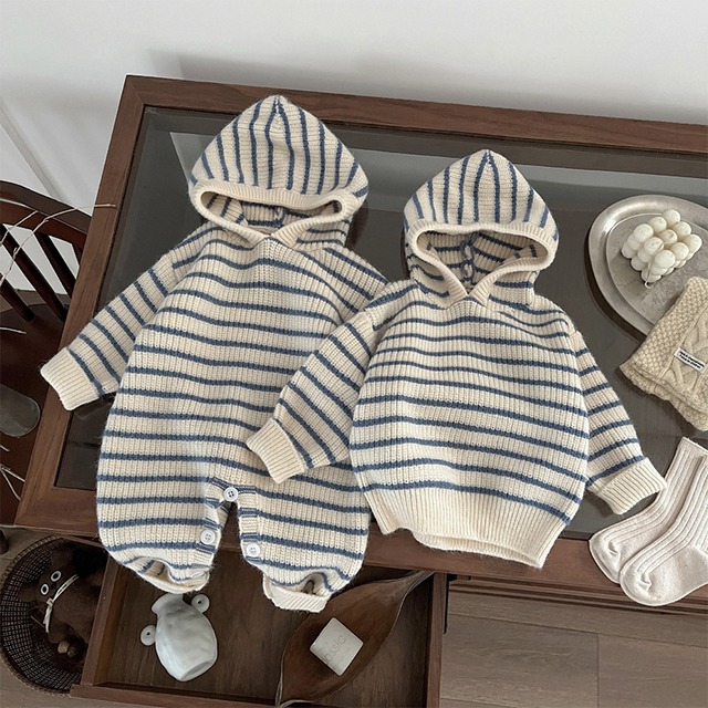 【BABY&KID】冬新作ボーダーフード付けトップスORオールインワン　全2種類