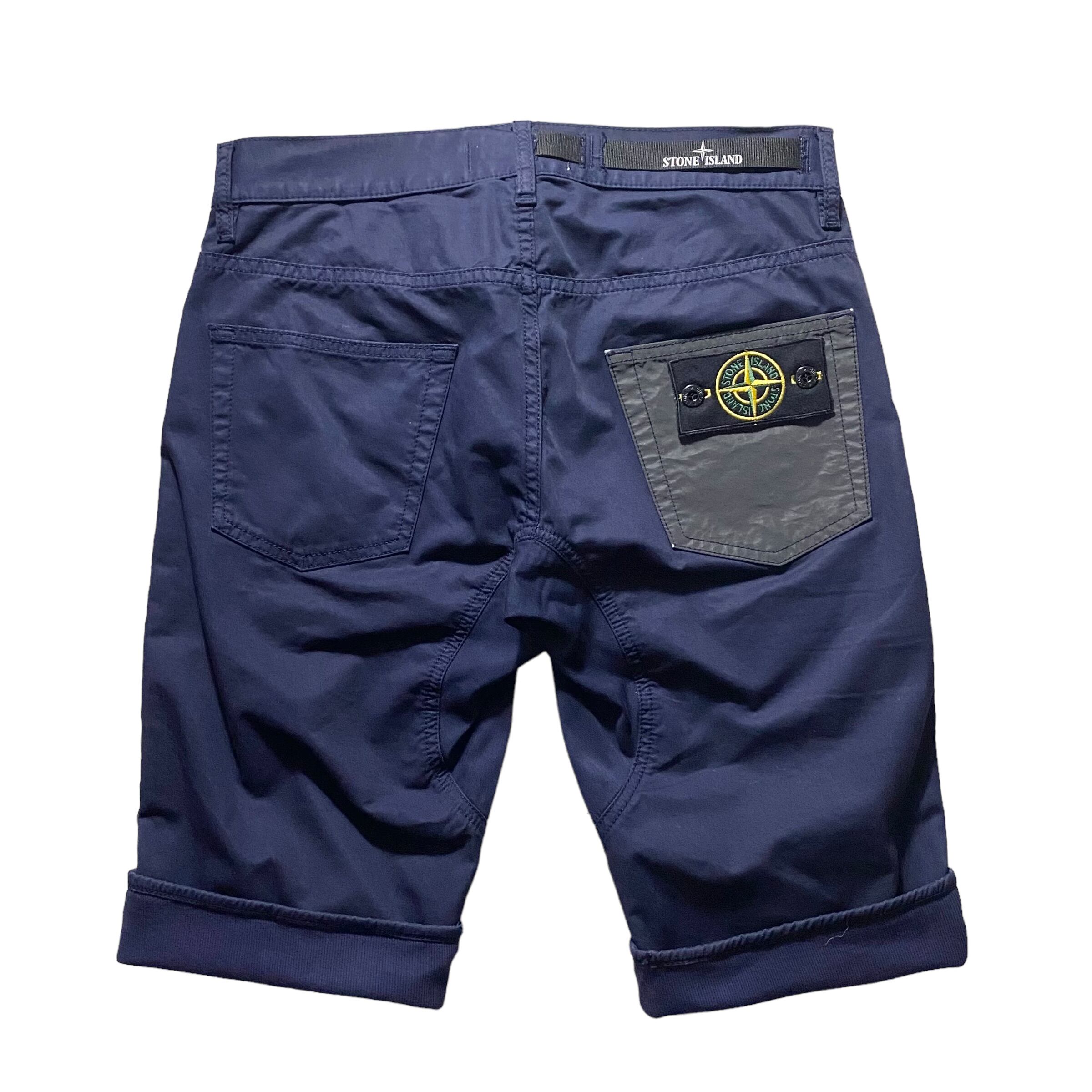 STONE  Cargo Shorts ロゴワッペン カーゴショーツ STONE ISLAND cargo shorts | NOIR ONLINE