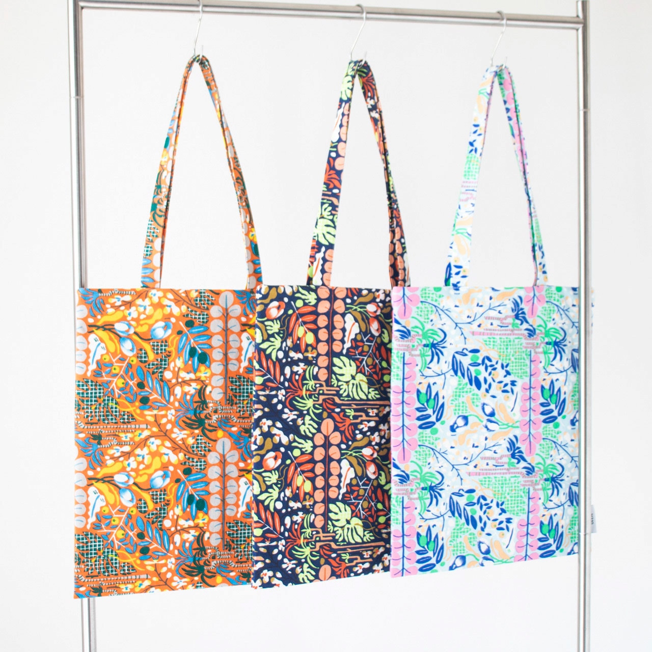 トートバッグ 【ネイビー】ブランド 日本製 ユニセックス 男女兼用 A4サイズ対応 贈り物 親子コーデ