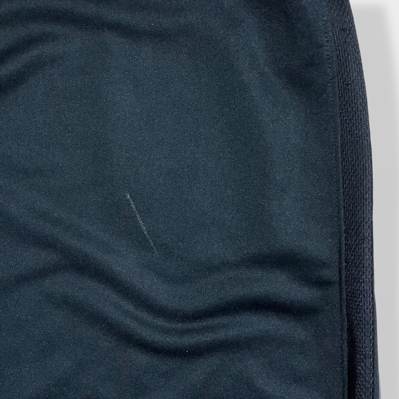 【NIKE】XL ビッグサイズ トラックパンツ TRACK PANTS ジャージパンツ ダボパン ジャージ下 スウッシュ 刺繍ロゴ ベンチレーション メッシュ 黒 ナイキ US古着