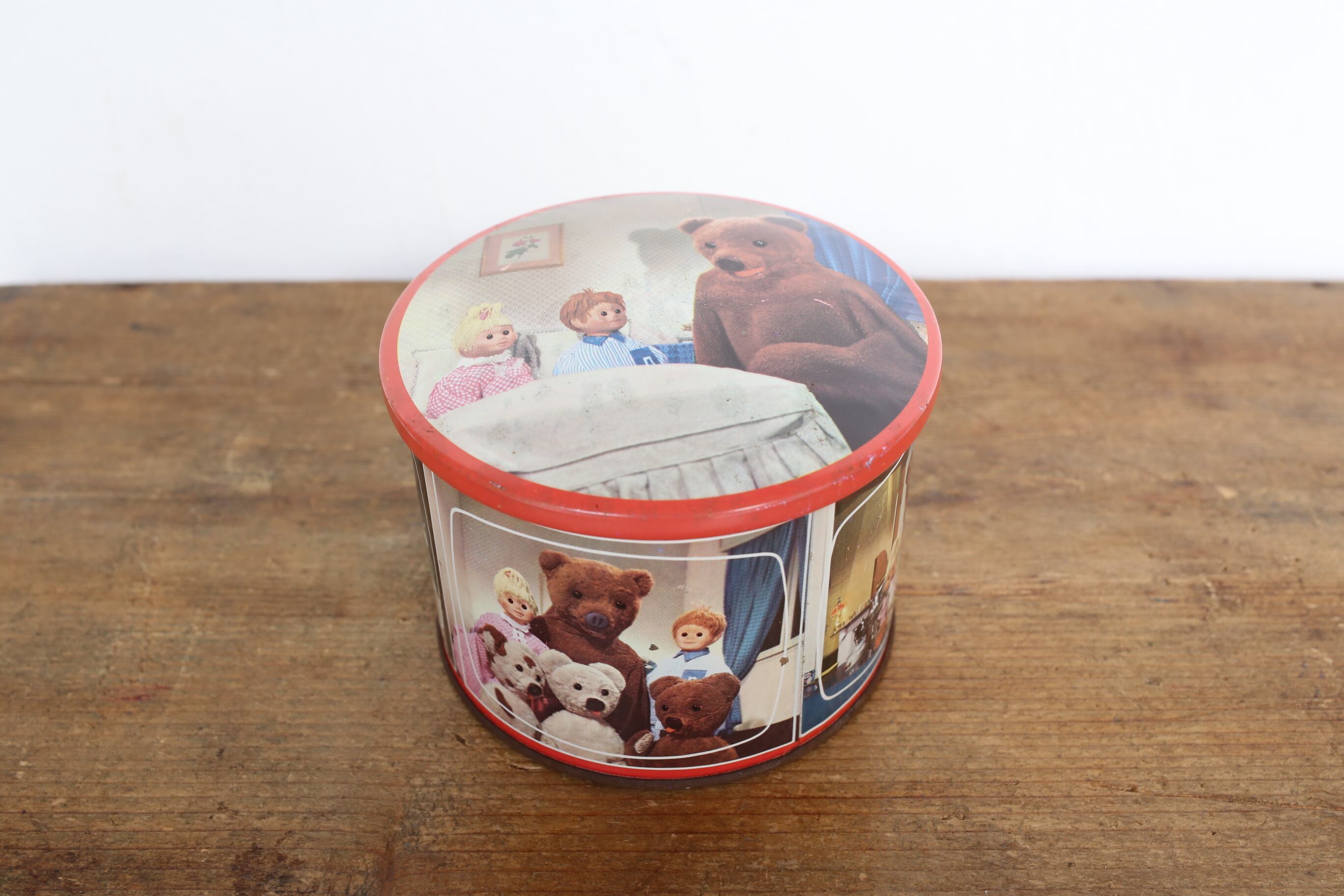 フランス アンティーク ヴィンテージ bonne nuit les petits 缶 N-01942