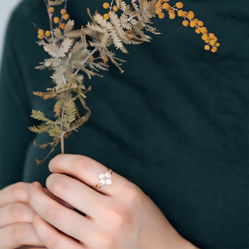 ホワイトフラワー（リング）［HARIO Lampwork Factory］ | REAL Style