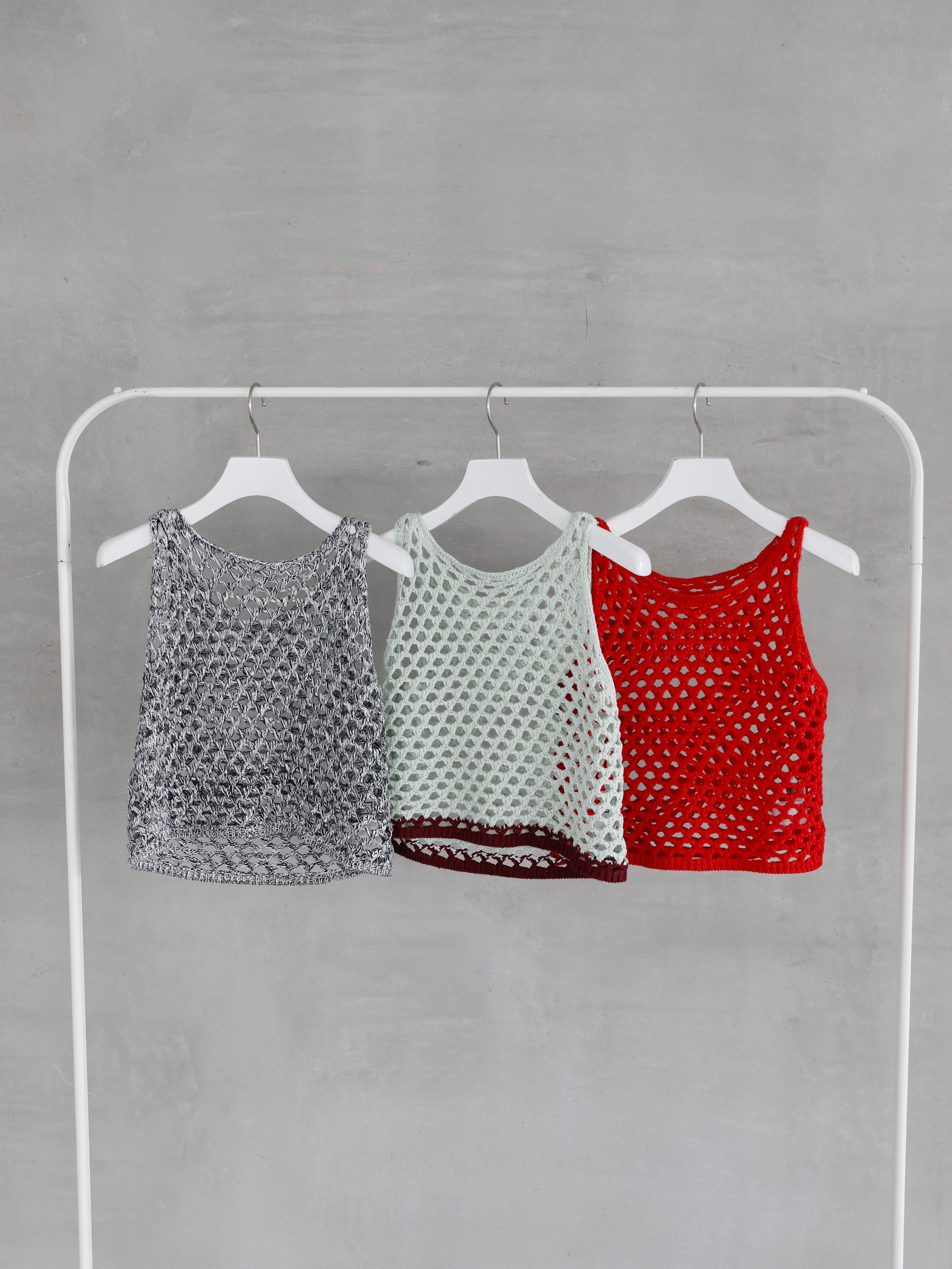 キャミソール cara by katrintokyo  bicolor ruffle tops bicolor ruffle tops | Katrin TOKYO