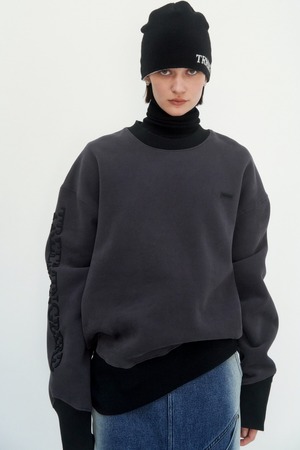 [TREEMINGBIRD] Oblique Line Sweat Shirt [ Charcoal ] 正規品 韓国ブランド 韓国通販 韓国代行 韓国ファッション TRMNGBD tmb TREEMING BIRD 日本 店舗