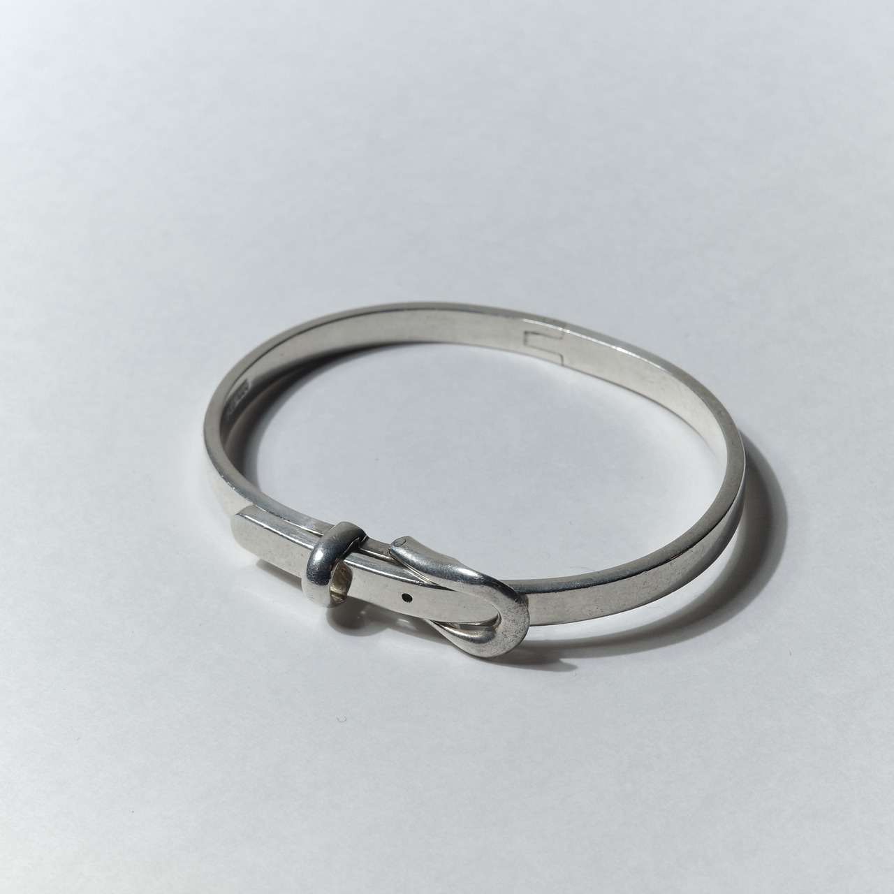 BELT BANGLE BRACELET