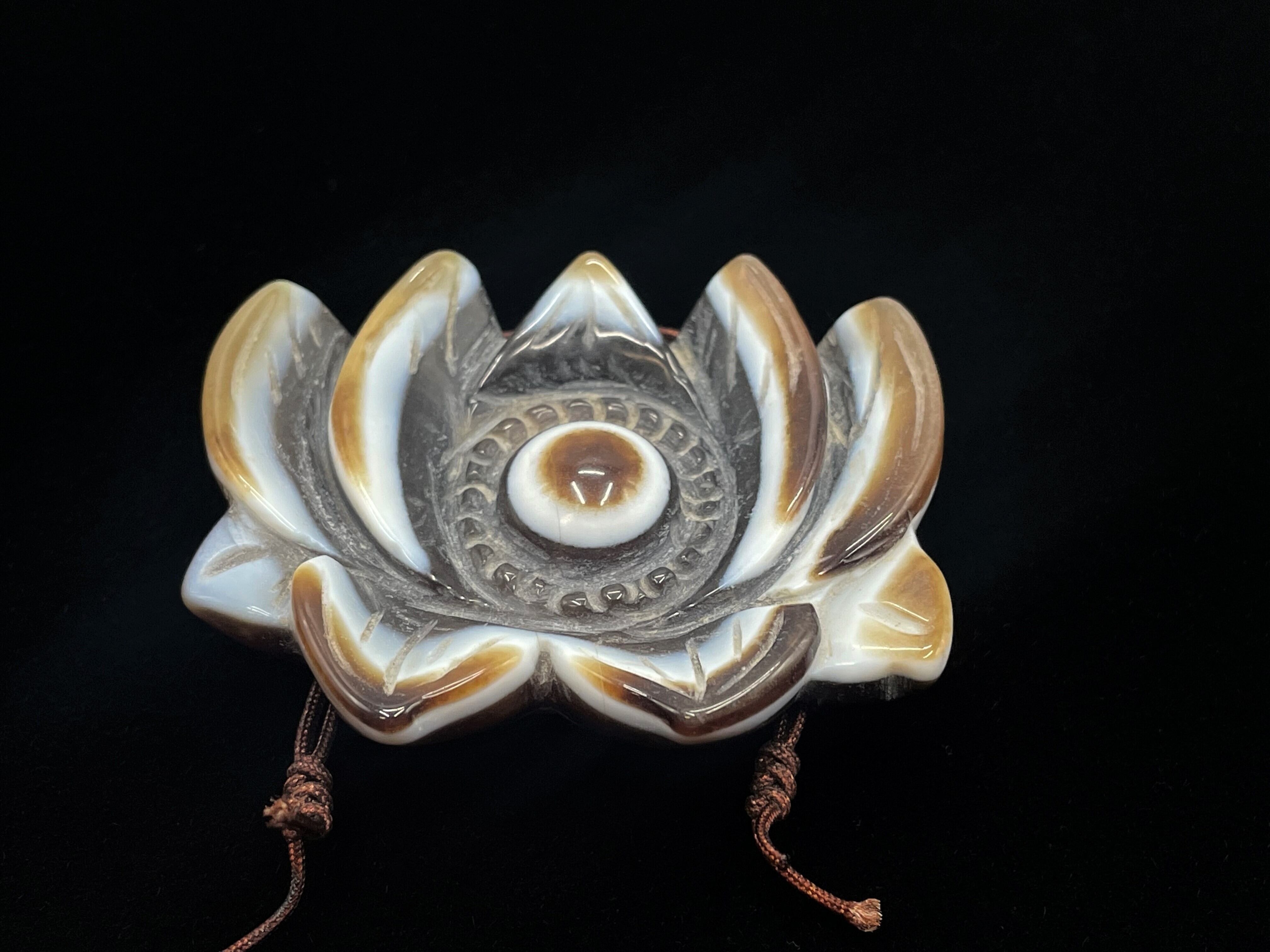 蓮型（天眼石）