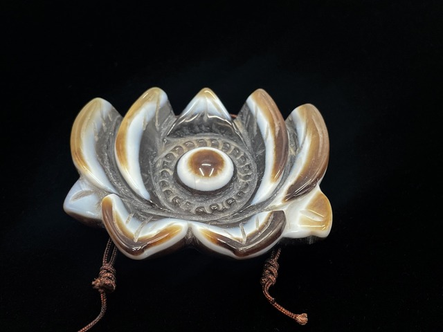 蓮型（天眼石）