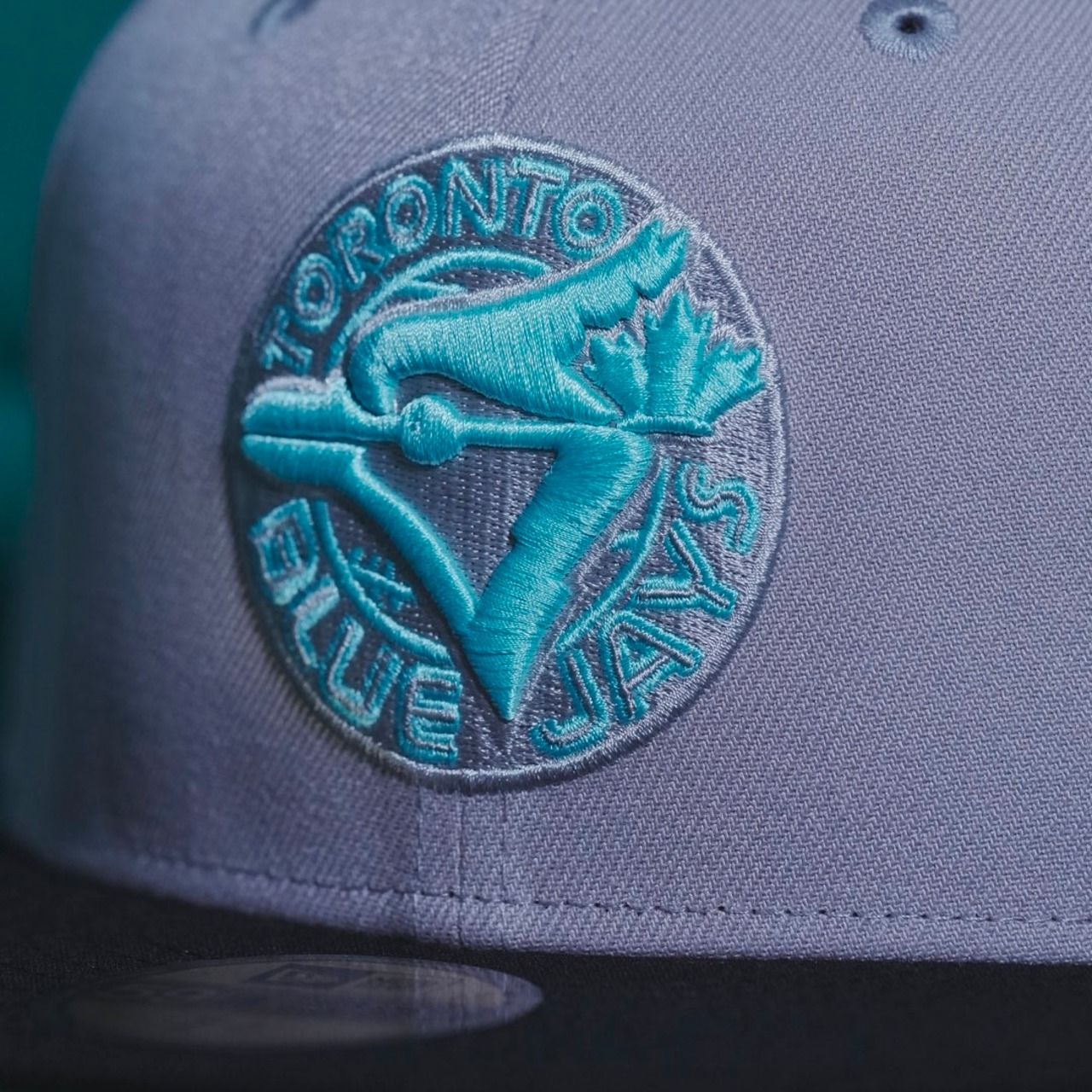 【gifthat別注】NEW ERA 59FIFTY/5950 TORJAYCO GRAY BLACK SEAGLASS