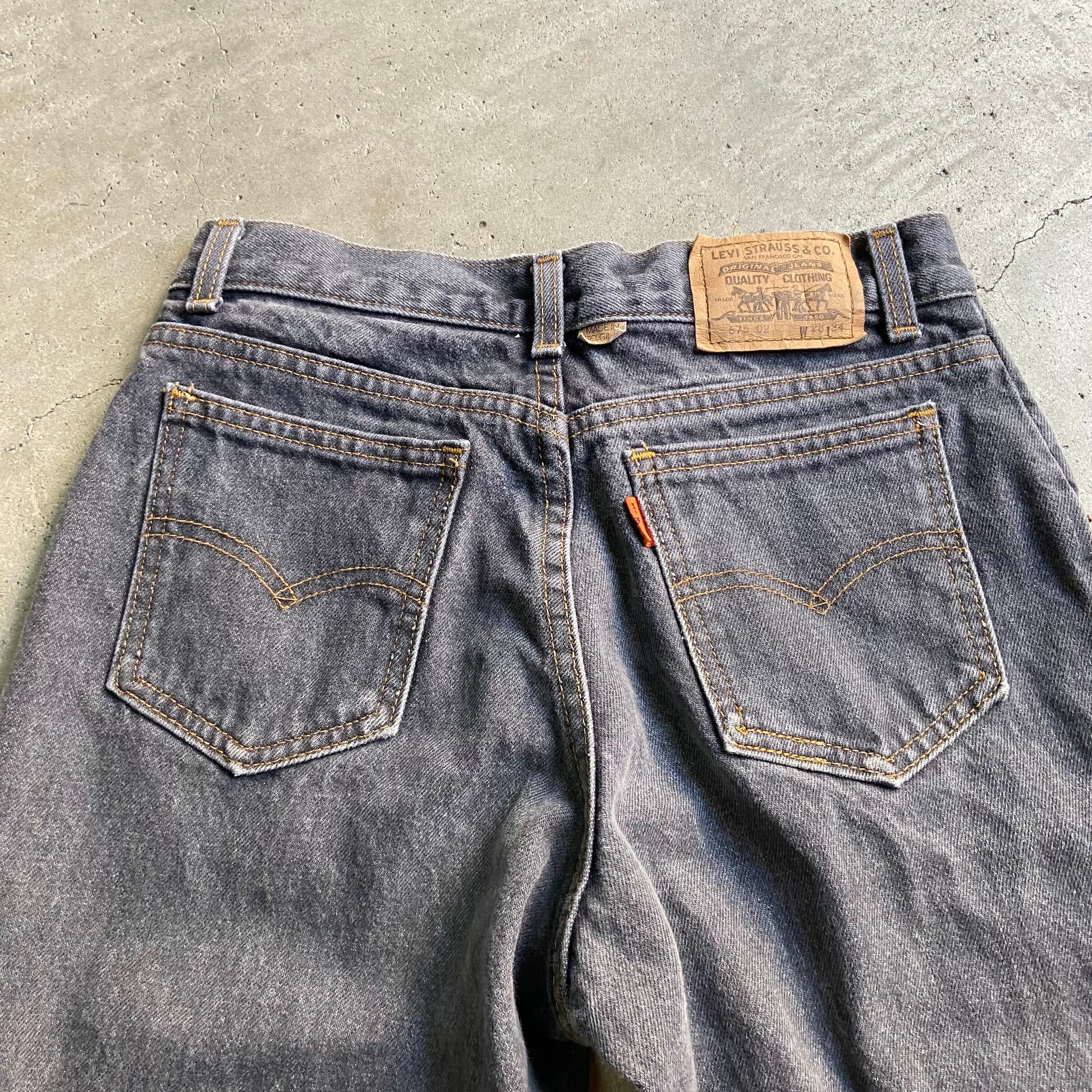 90年代 ベルギー製 Levi's リーバイス 675 ユーロ ヨーロッパ企画 テーパード ブラックデニムパンツ ジーンズ レディースw28 古着  90s ヴィンテージ ビンテージ 黒 オレンジタブ【デニムパンツ】【CS2212-20】【AN20】【PS2307P】 | cave