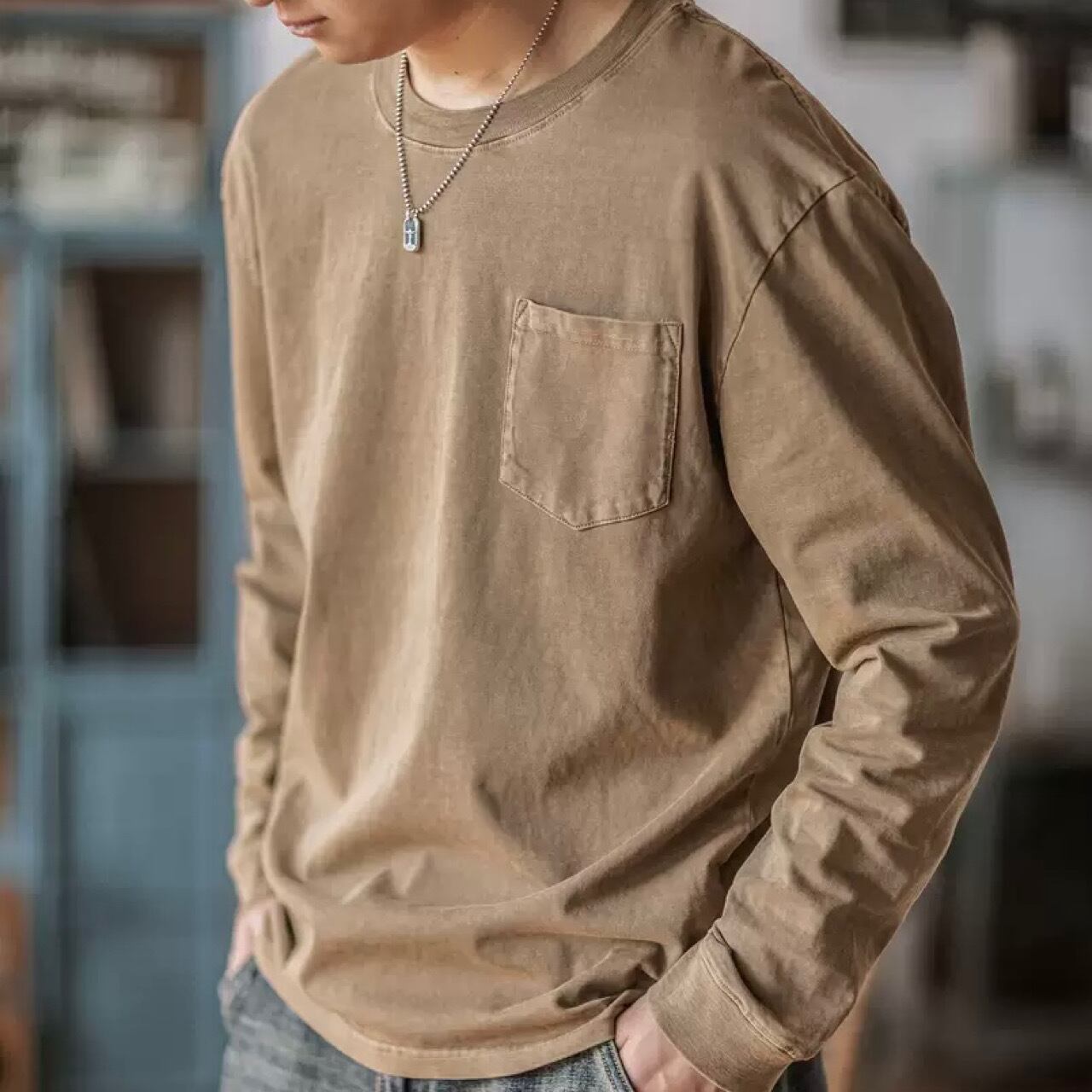ヴィンテージ風 染め加工 胸ポケット付き ロングスリーブTシャツ
