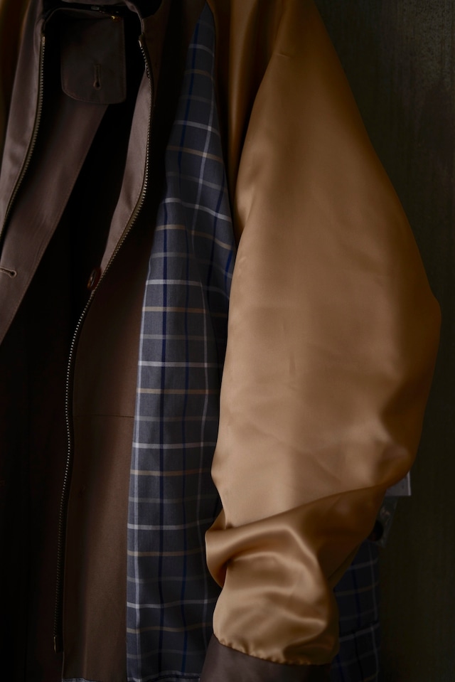 CHRYSALIS / exclusive for tatazmaiizumai /cotton gabardine field half coat  color / nuance Greige