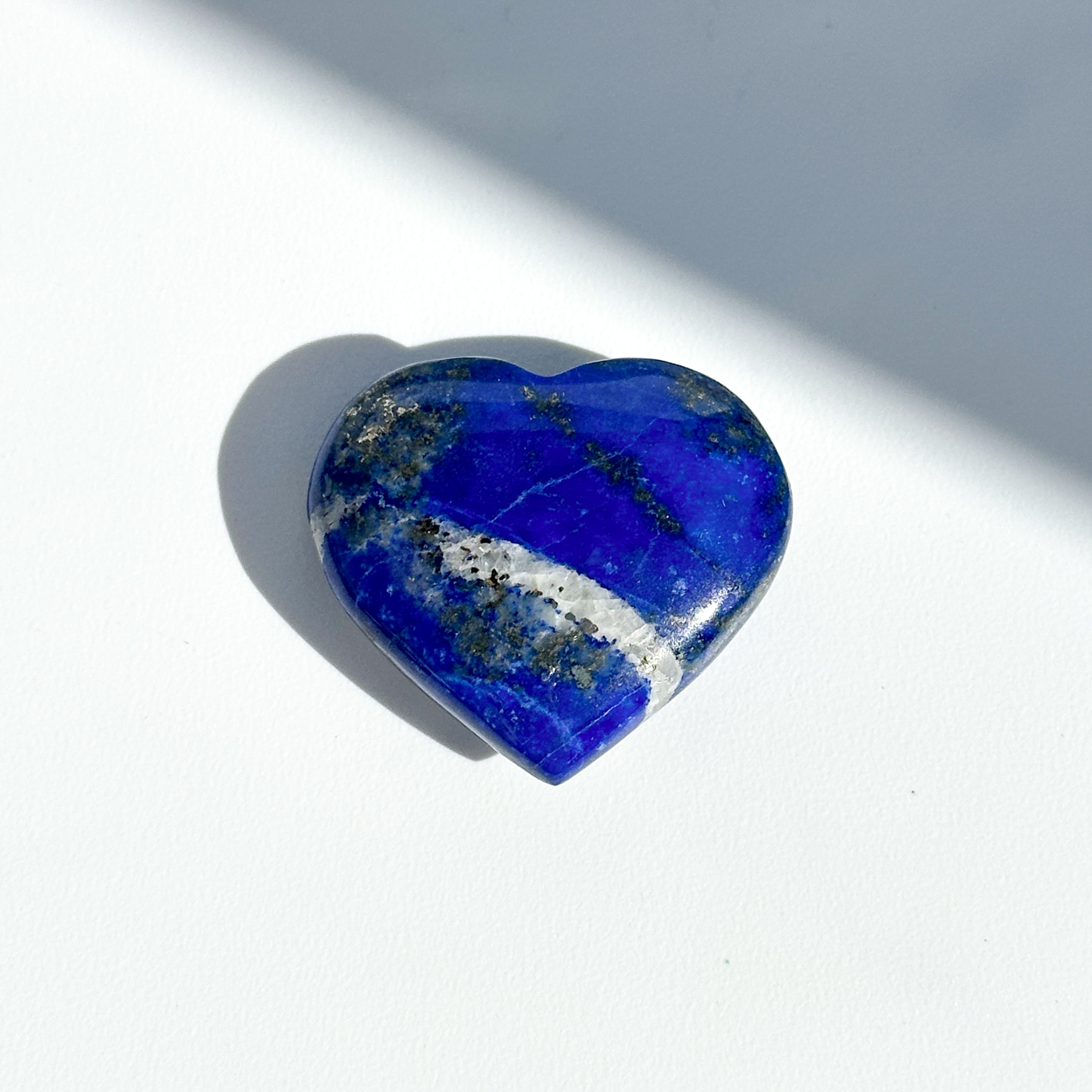 ラピスラズリ ハート型63♡ Lapis Lazuli ♡天然石・鉱物・パワーストーン・インテリア