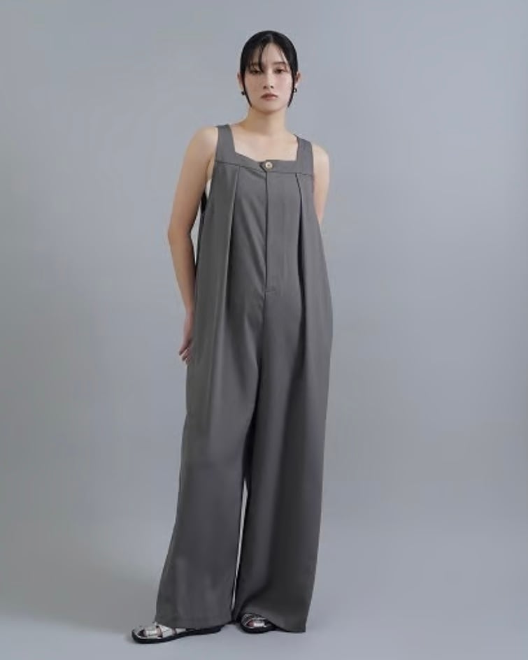 美品 CYAN TOKYO バストタックワイドサロペット ブラック 36サイズ CYAN TOKYO 】バストタックワイドサロペット BROWN/36 | valance 福井