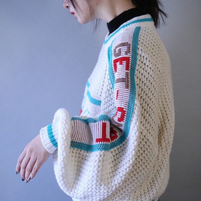 "GET SMART" pop coloring unique design balloon sleeve knit