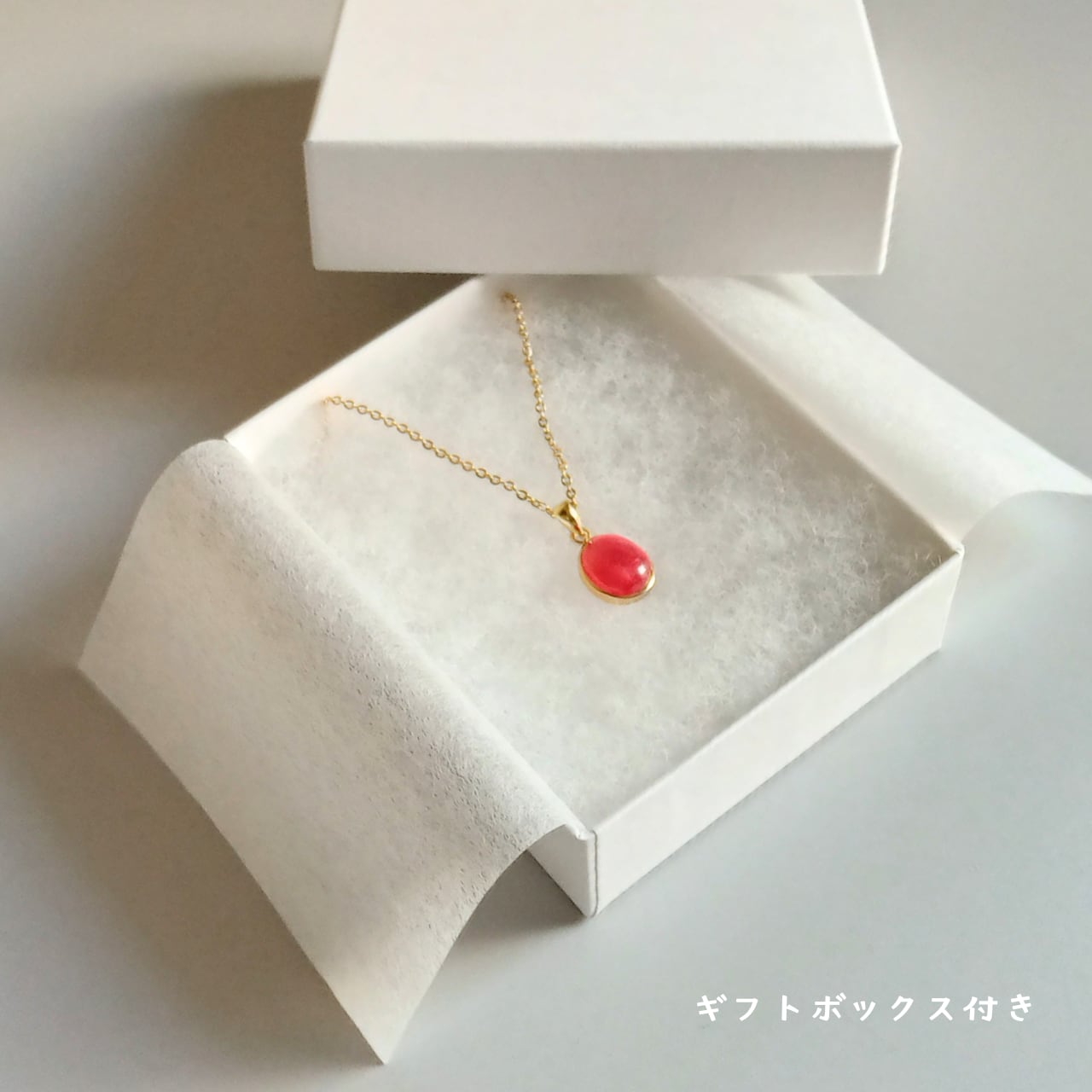 【アフリカ産】ロードナイト ネックレス(オーバル)|SV925 × ステンレス(ゴールド)〈ギフトボックス付き〉