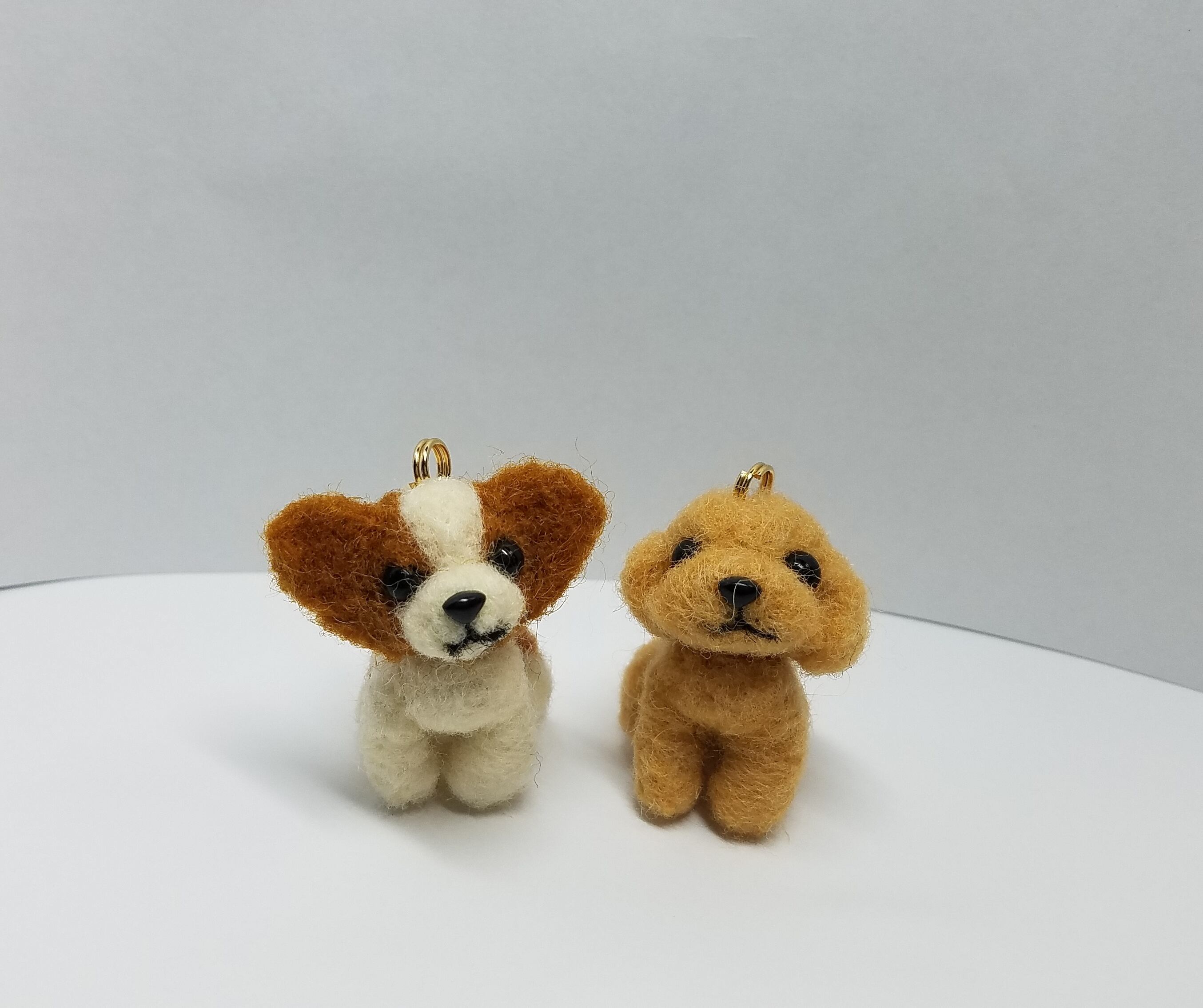 羊毛フェルト、トイプードルキーホルダー、犬種変更OK.オーダー