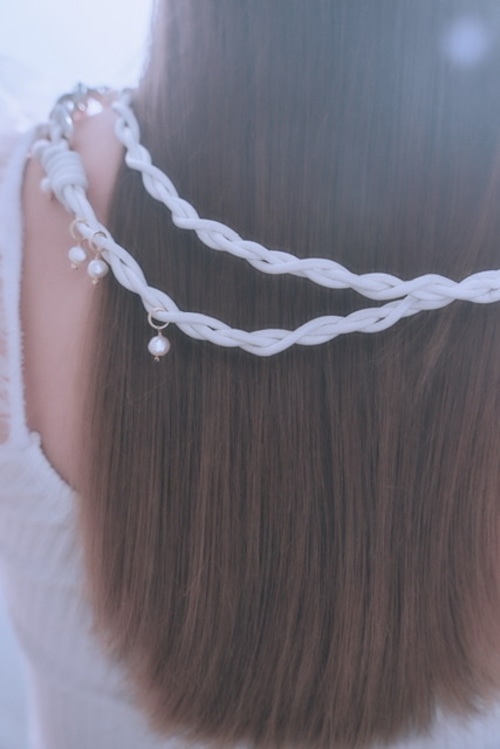 twist pearl strap/white