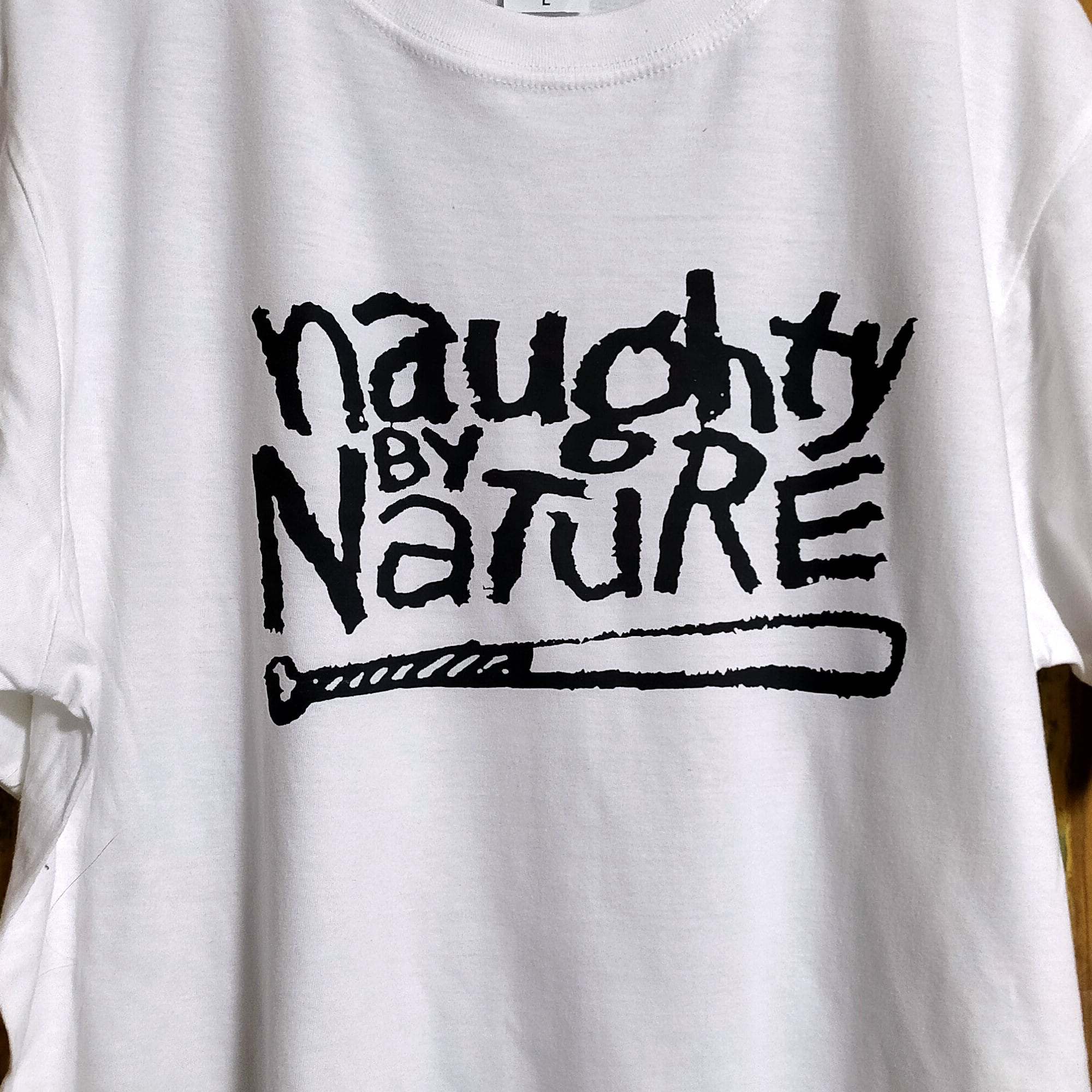 Naughty by Nature ノーティー・バイ・ネーチャー 半袖 白色 Tシャツ