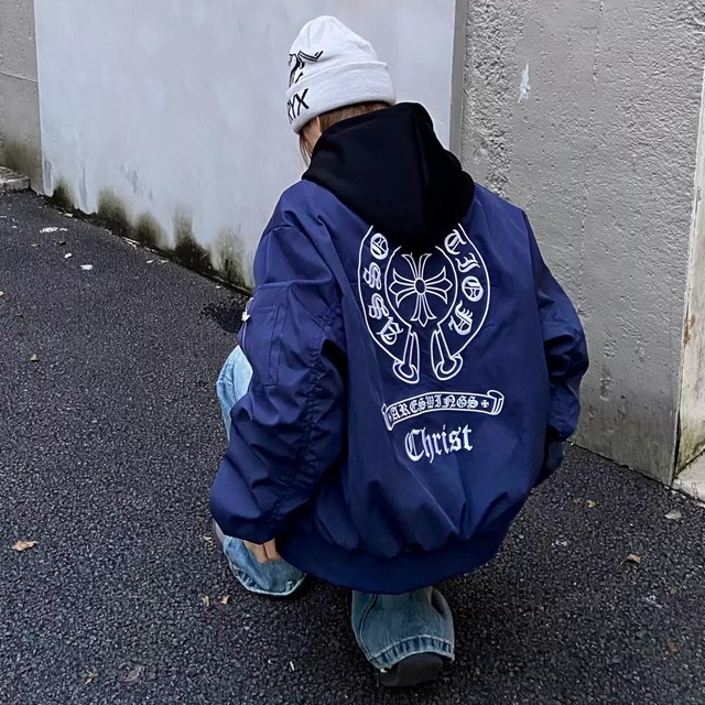 ゴシックグラフィックワークジップブルゾン 3col   R01845