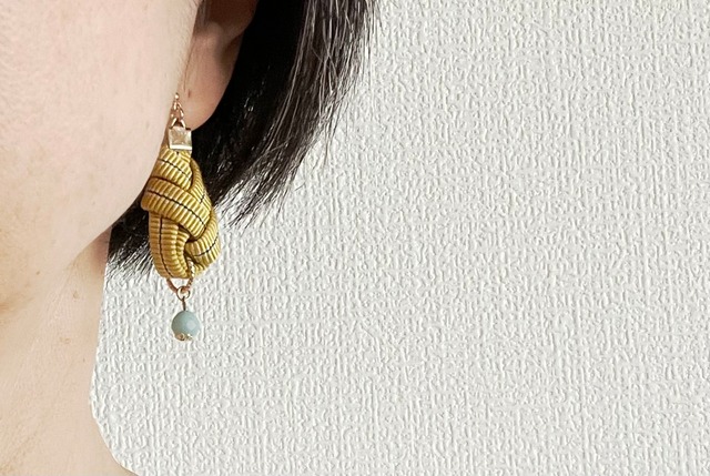 真田紐イヤリング シルク　明石 akasi（ミモザ）