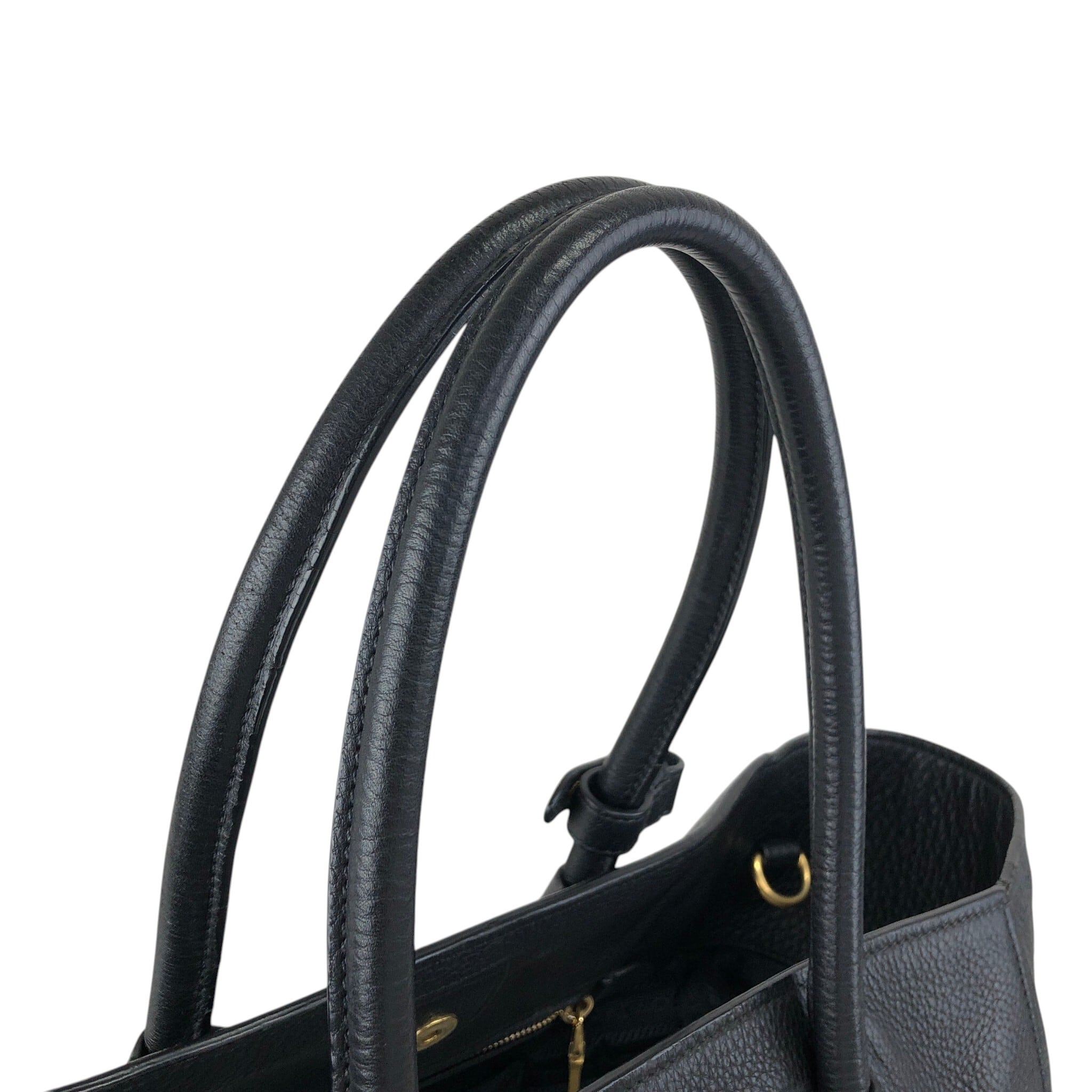 PRADA プラダ ショルダーバッグ ブラック トライアングルロゴ レザー