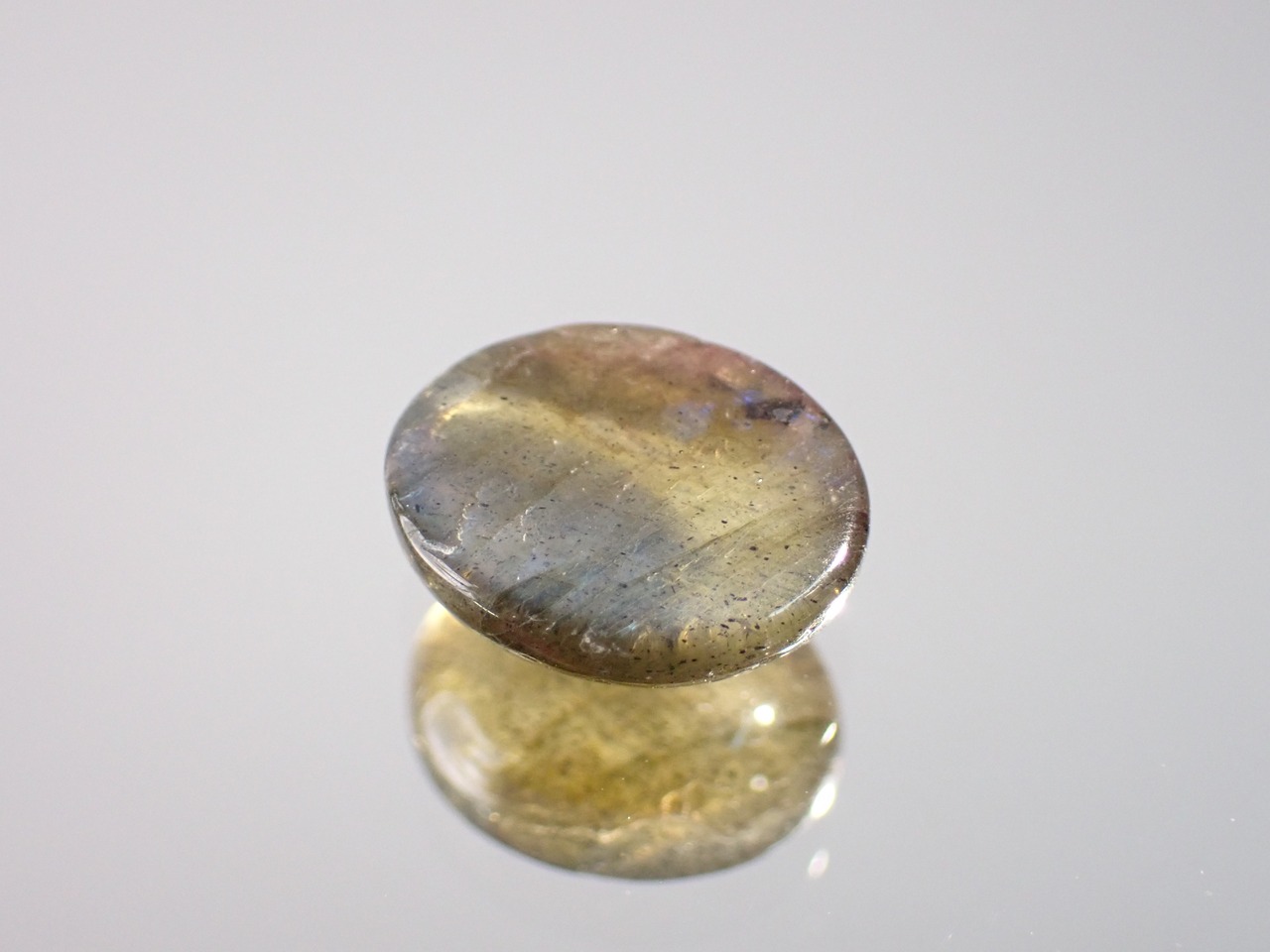 ラブラドライト　3.53ct　[C13‐703]