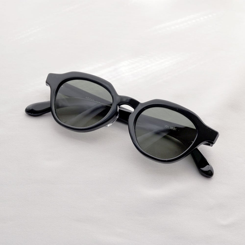 YY - 1 19 / crown pant glasses (black lens) | gift project 「acelio」