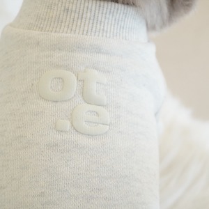 ote.logo sweat ivory