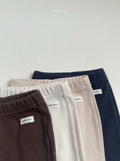韓国子供服 / Atomeme / 26Autumn / Clay Bootcut Pants / 秋服 *S~XL*