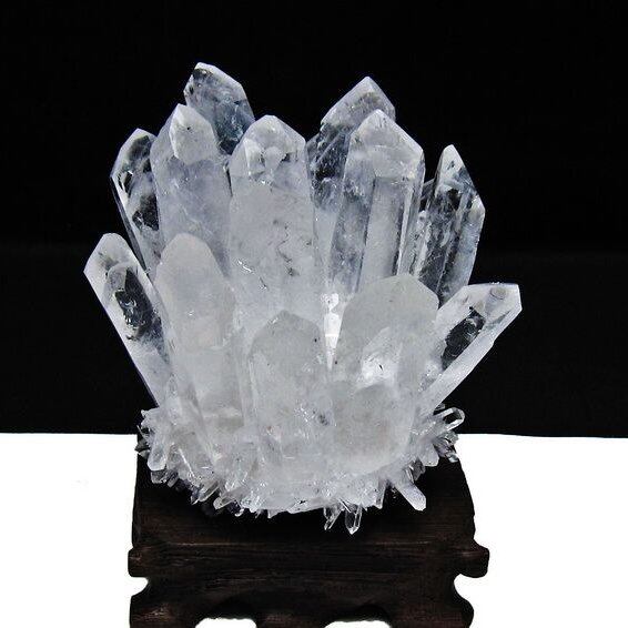 水晶 クラスター 水晶 原石 台座付属 一点物 182-8338