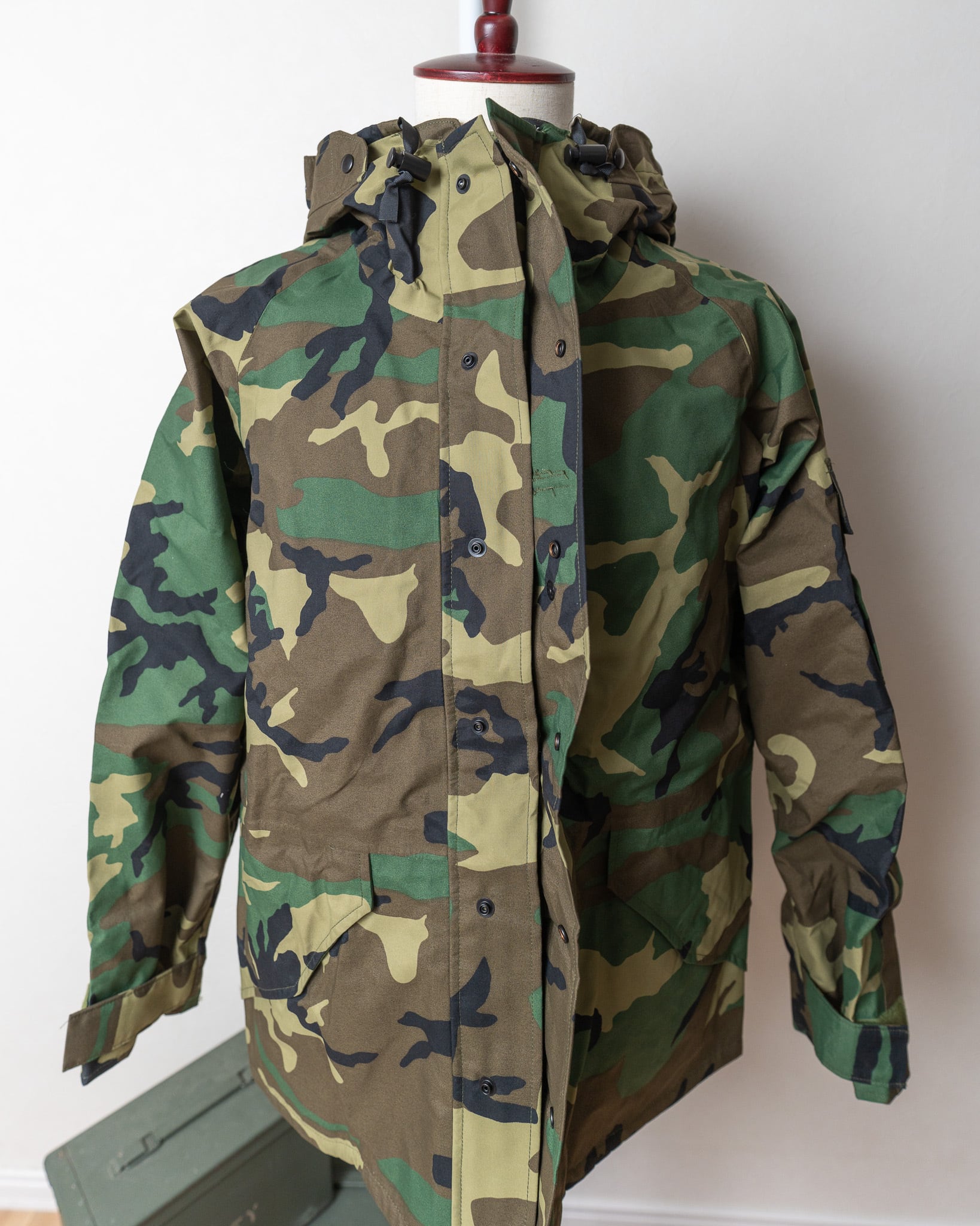 DEADSTOCK】U.S.Army ECWCS Gen1 GORE-TEX PARKA "Late Type" 米軍 実物 エクワックス  ゴアテックスパーカー 後期型 デッドストック | FAR EAST SIGNAL