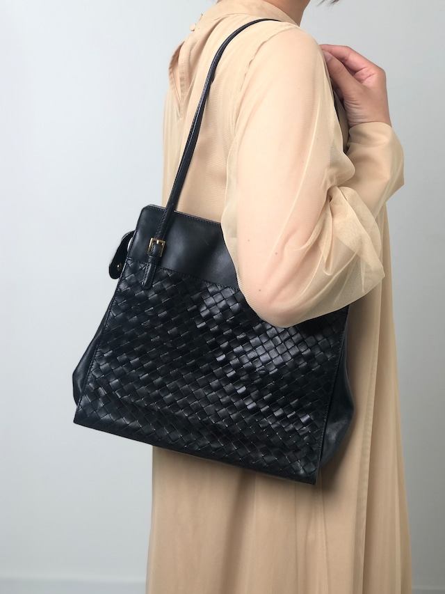 Bottega Veneta ボッテガ・ヴェネタ ハンドバッグ ブラック イントレチャート レザー トートバッグ vintage ヴィンテージ オールド egp857