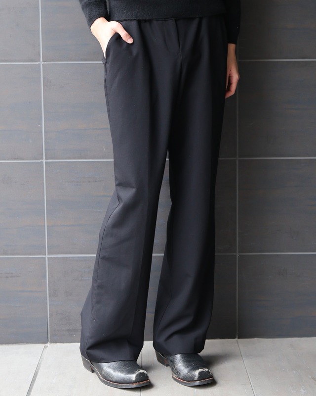 No-tuck wide straight slacks