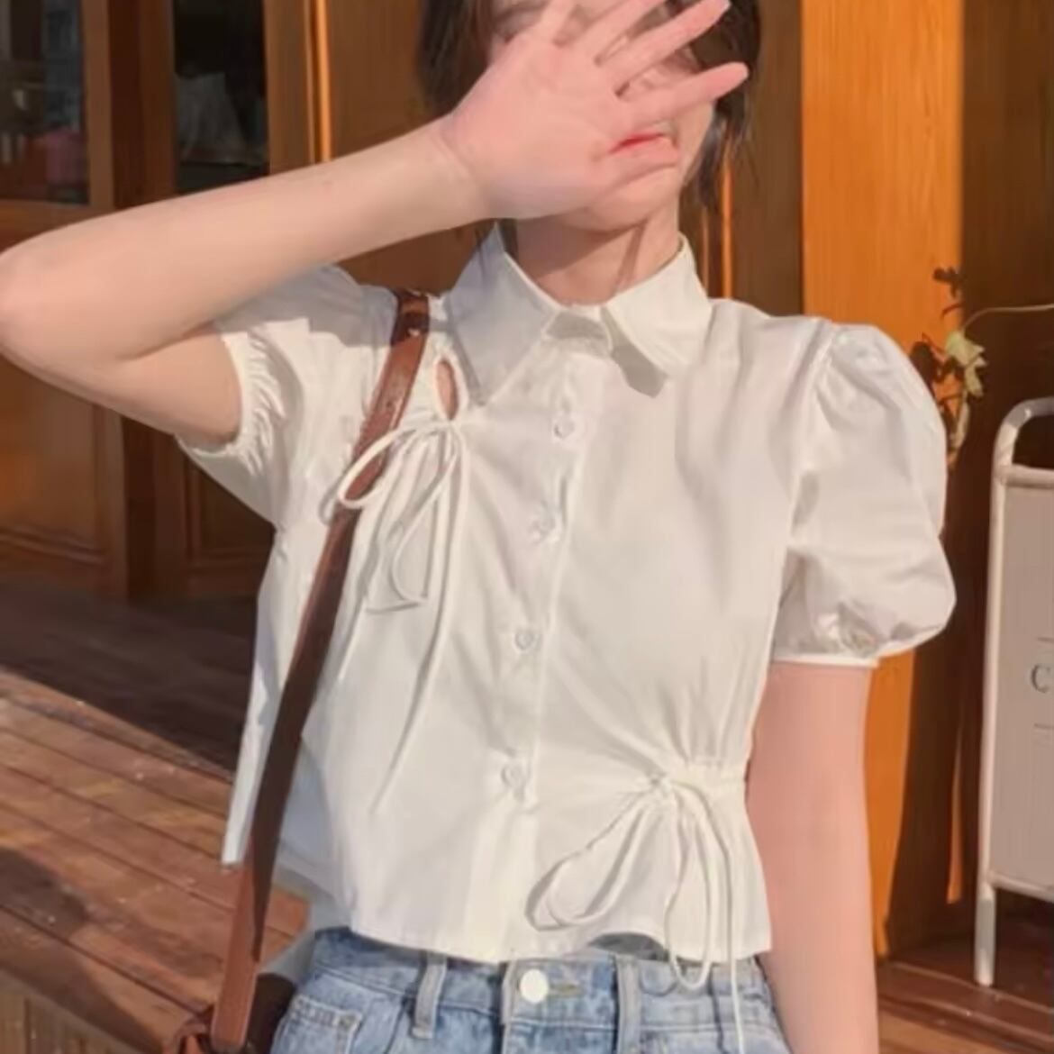 リボンデザインパフスリーブシャツ