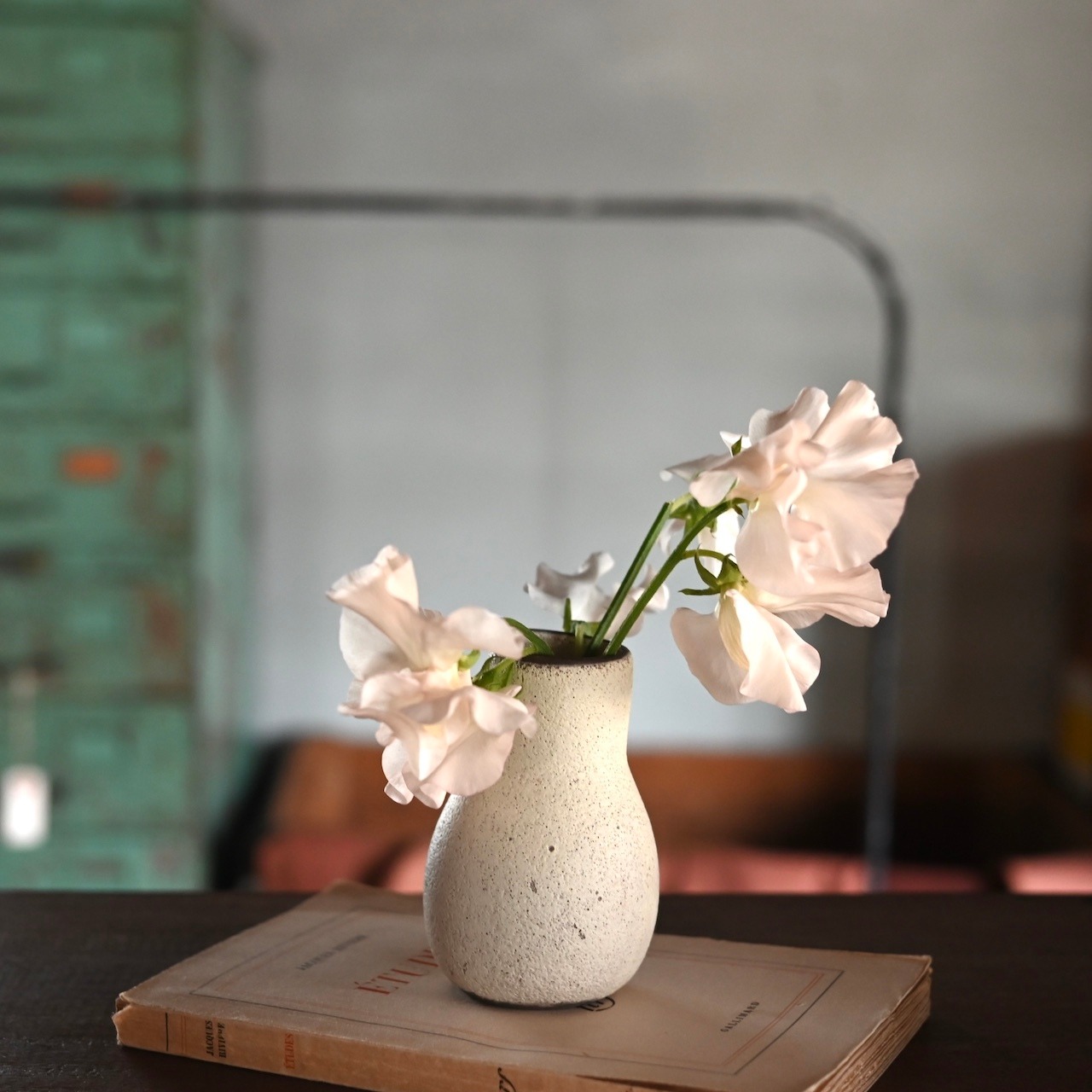 Flower Vase / フラワー ベース【B】〈花瓶・花器・ディスプレイ・ドライフラワー・アンティーク・ヴィンテージ〉114110