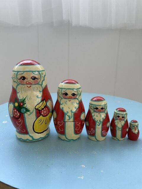 ロシア ノリンスク サンタクロースマトリョーシカ5ピース 普通郵便送料