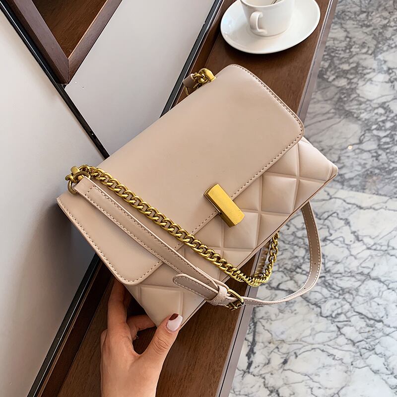 オータムウィンタースタイルレッド 秋物 冬物 スクウェア メッセンジャーバッグ 手作りハンドバック21568914988