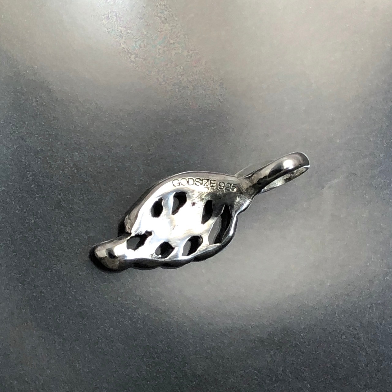 PENDANT [TINY FEATHER] open work / タイニーフェザーオープンワークペンダント