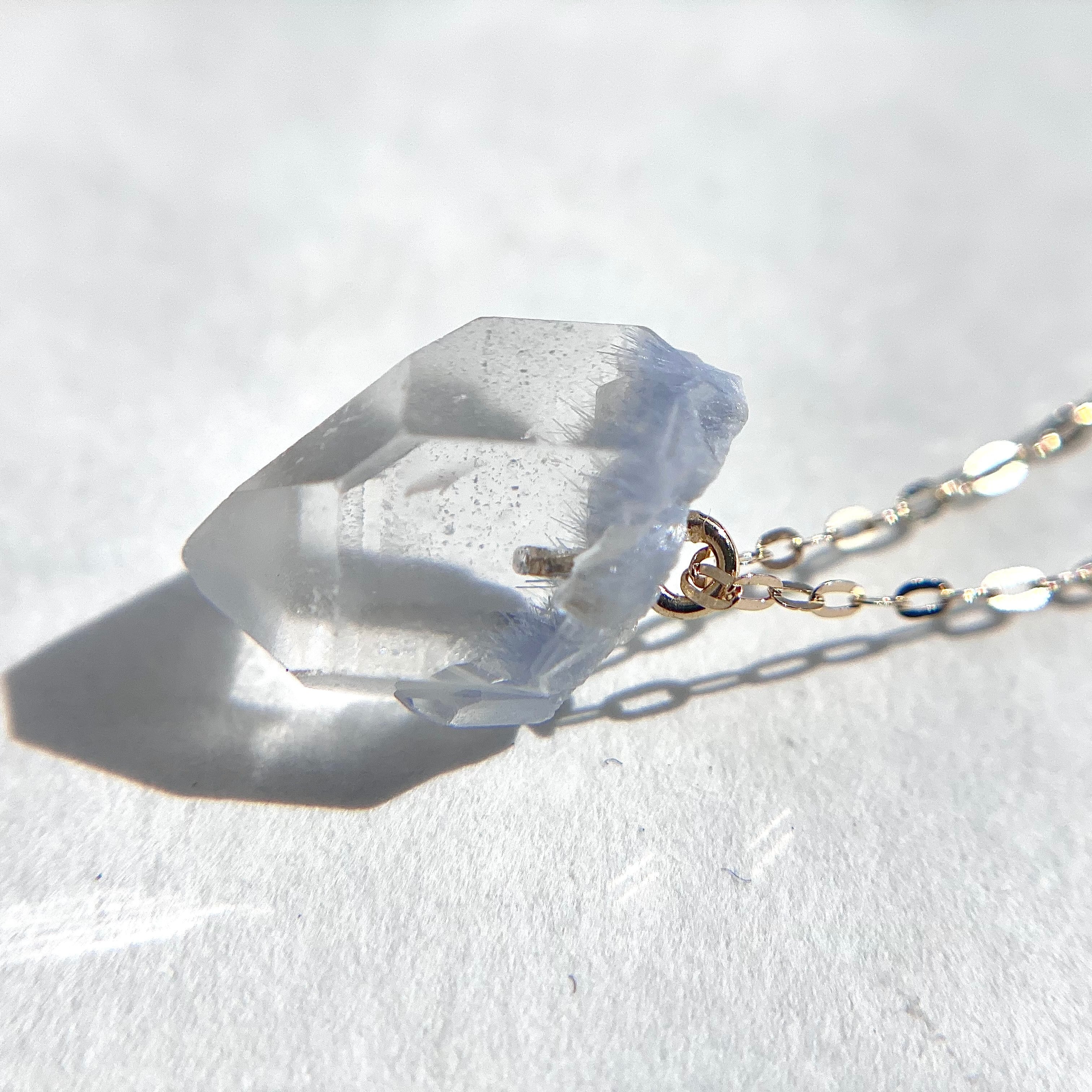 ハンドメイド シルバーネックレス デュモルチェライトインクォーツ