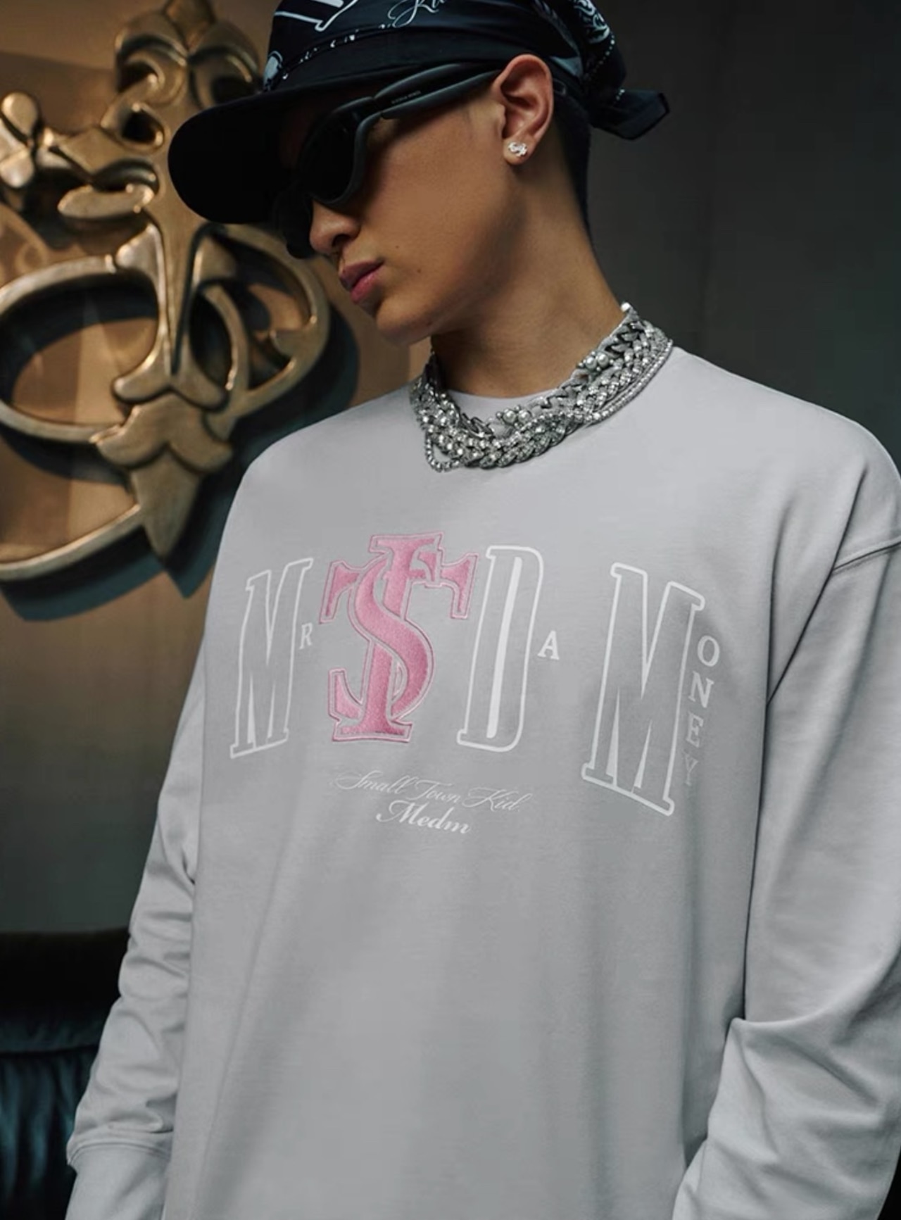 ビックロゴグラフィックロングTシャツ(gr67)