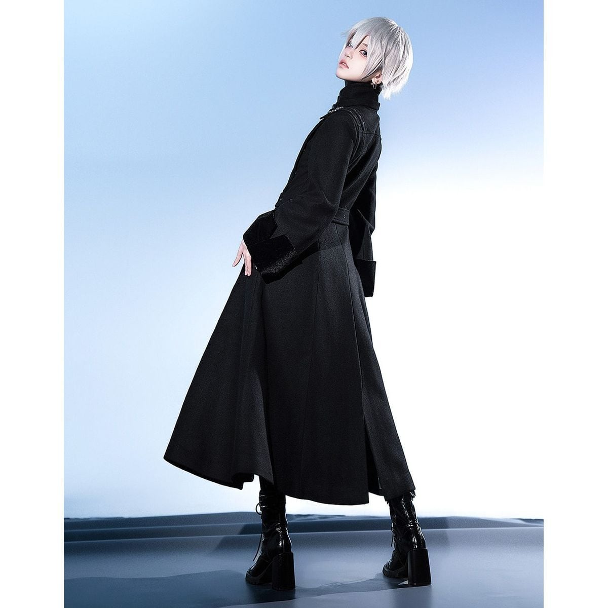 漆黒ゴシックコンバットロングコート | Maiden's Rêve