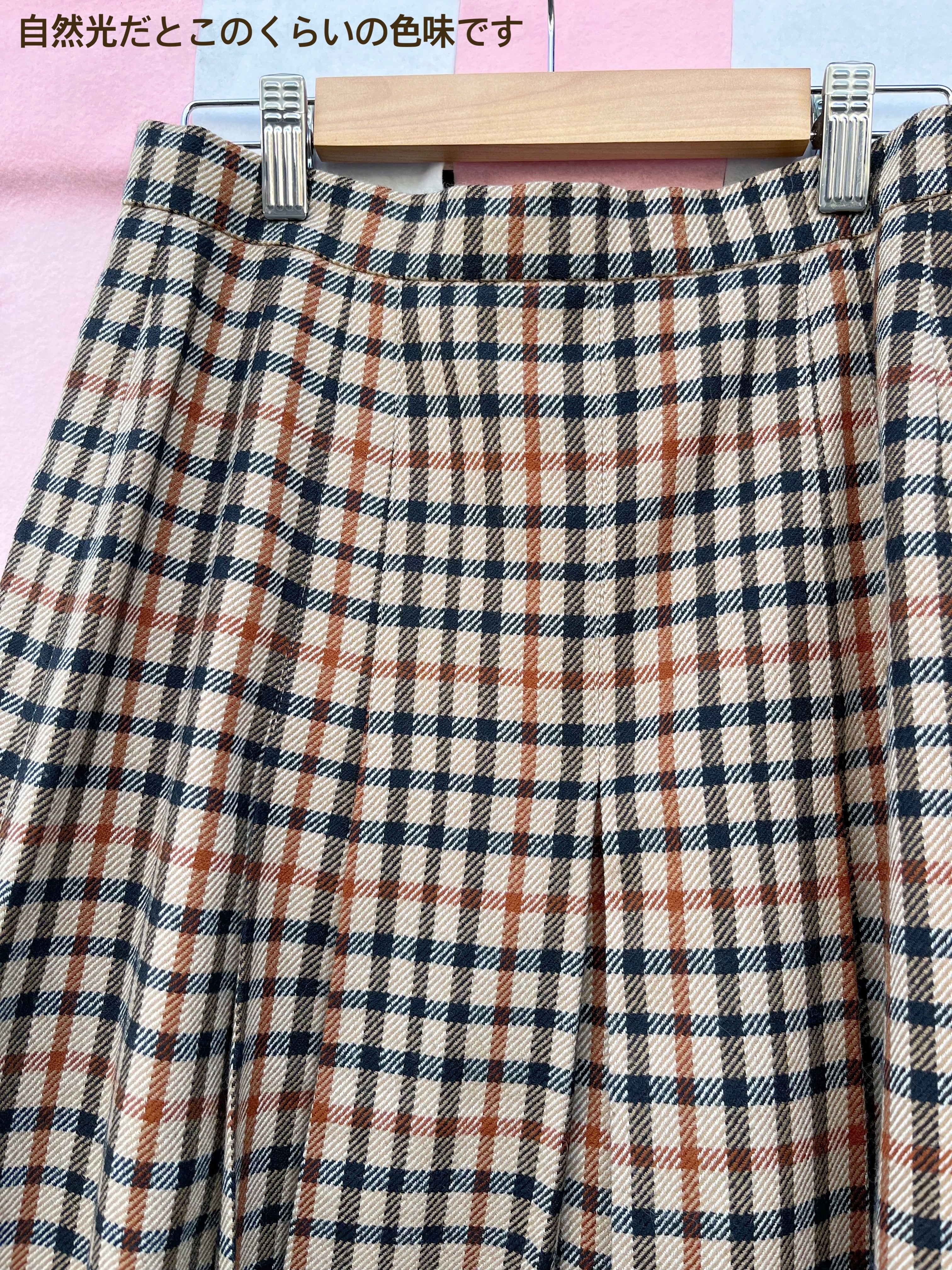 beige check tuck skirt