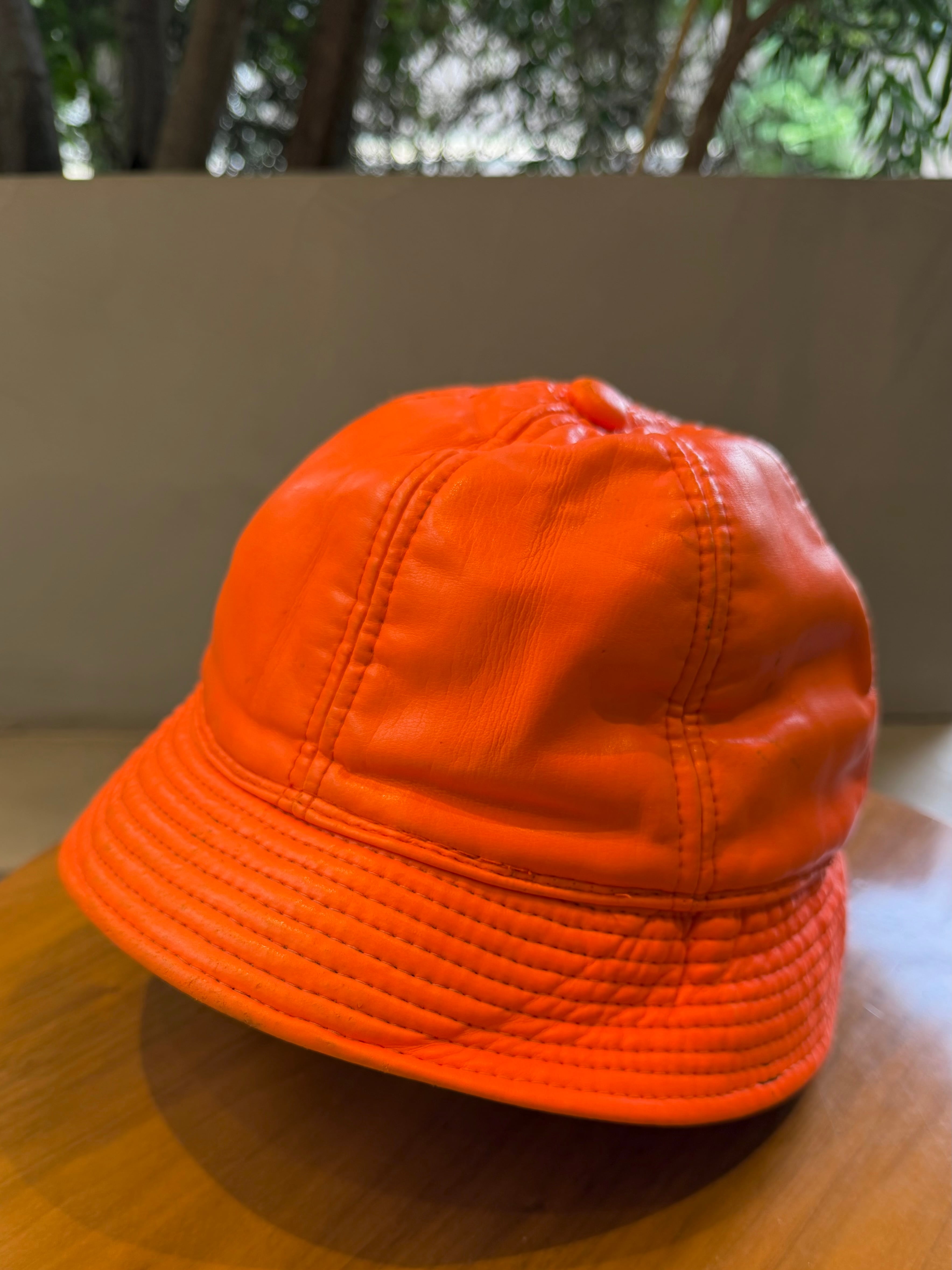 (AC1106)80’s-90’s timber king faux leather quilted bucket hat