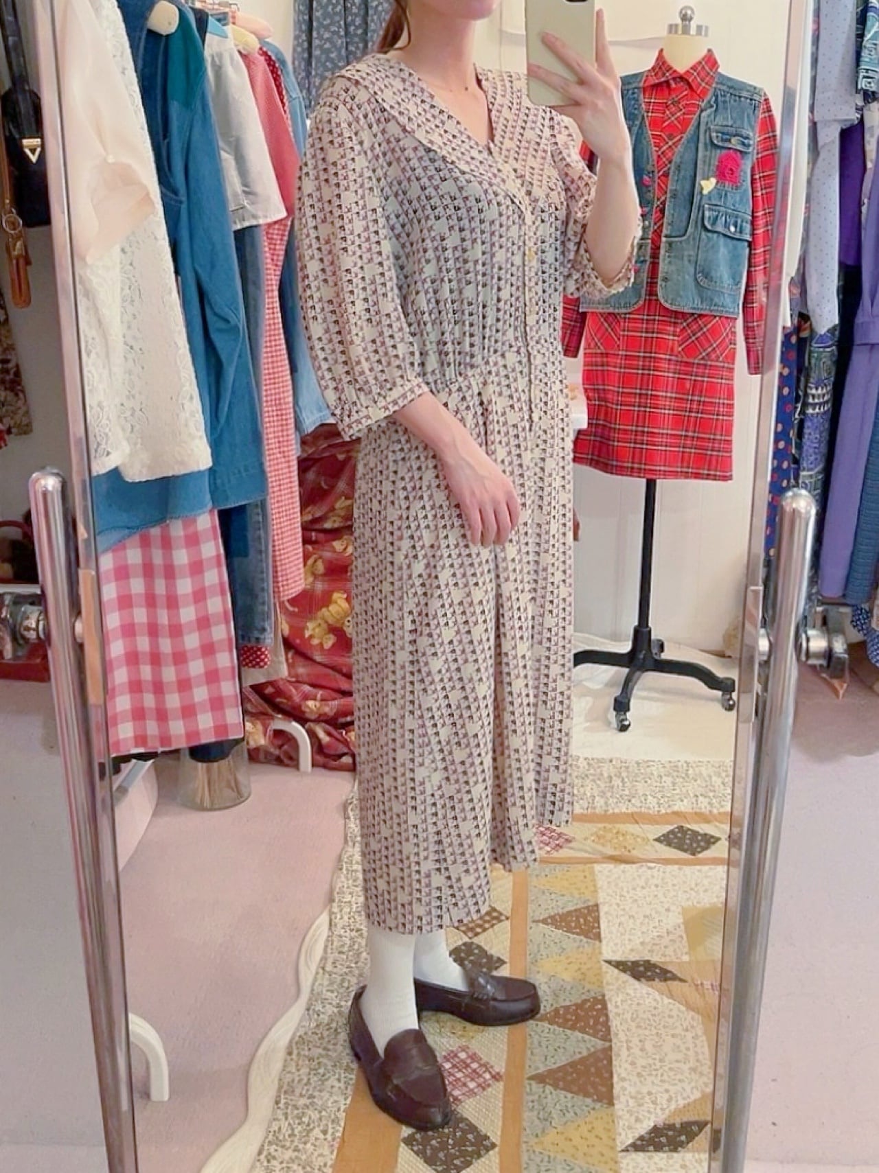 ivory mosaic pattern gather one-piece