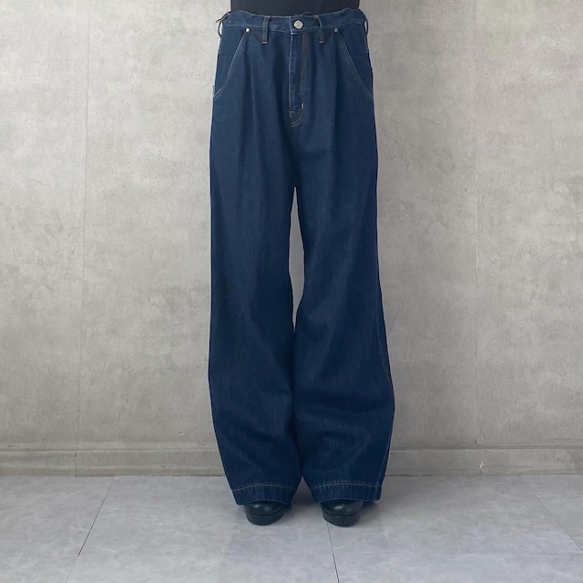 ZIPPED DENIM パンツ【MILK BOY】