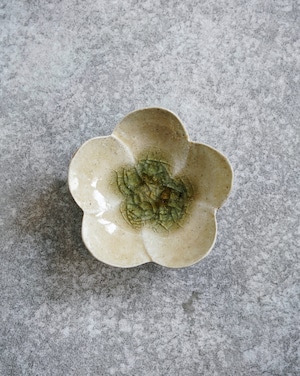 琥珀釉花形豆鉢 / 雪ノ浦裕一