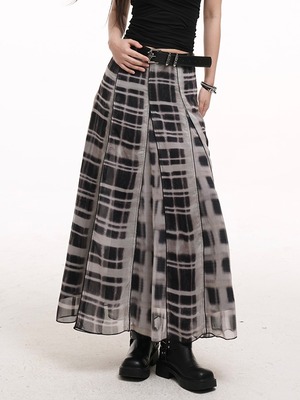 Lightweight A-line check skirt [T2280]